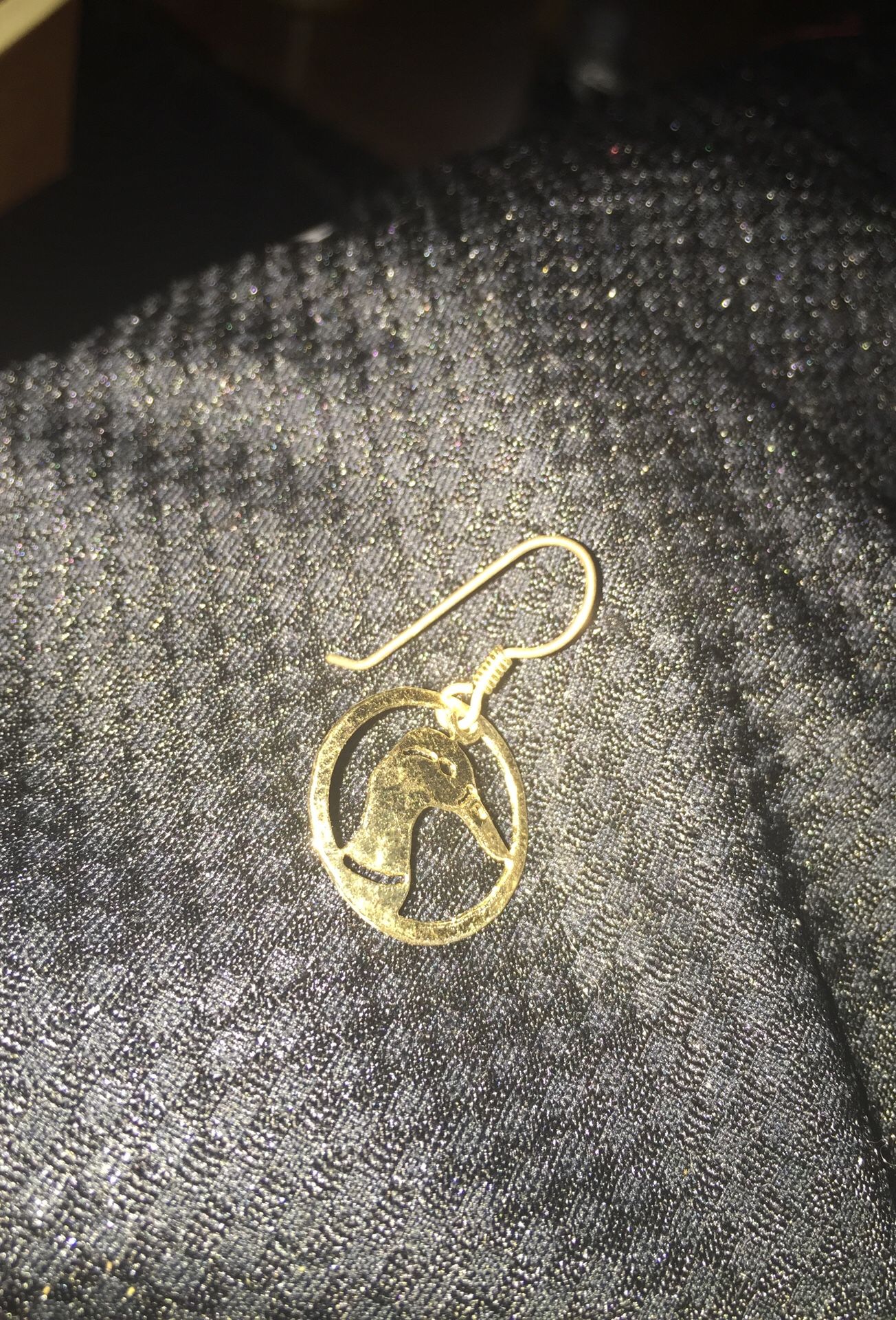 Geese gold hang earrings