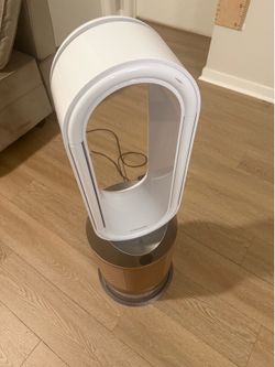 Dyson TP09 Purifier Cool Formaldehyde air purifier and bladeless fan in white and gold.