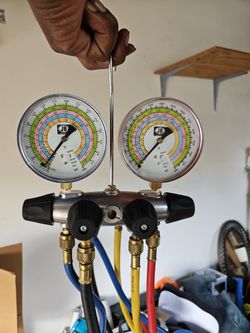 Forged Aluminum Manifold 3-1/8" ( 80mm) , 4 Valve 