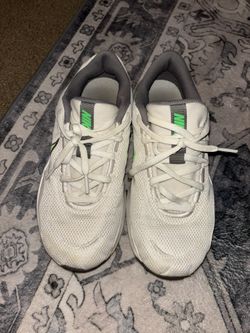 Nike Legend Essential 3 Men’s Shoes