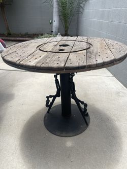 Table & Stools