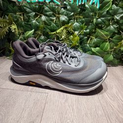 Topo Athletic Ultraventure 4 Men's Size 13 Grey Trail Running Shoes Gym Outdoor