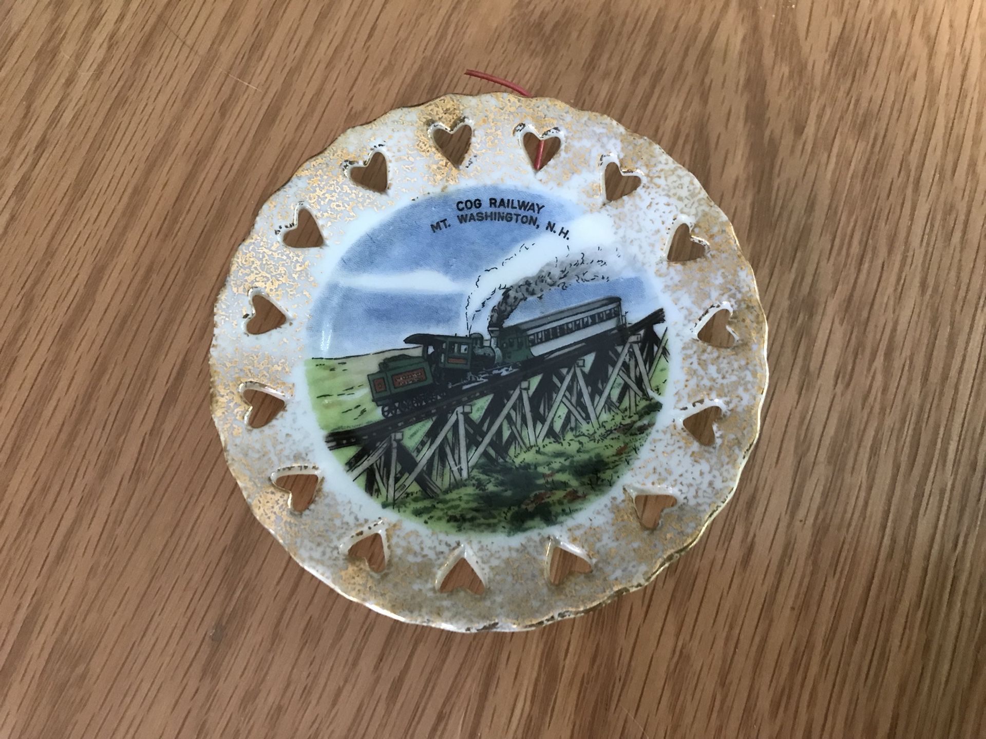 Vintage souvenir plaque of Cog Railway Mt. Washington NH