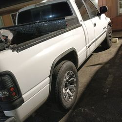 2000 Dodge Ram 1500