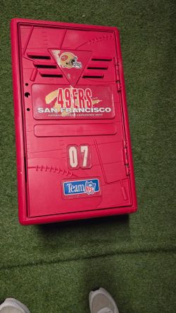 Vintage 49ers locker