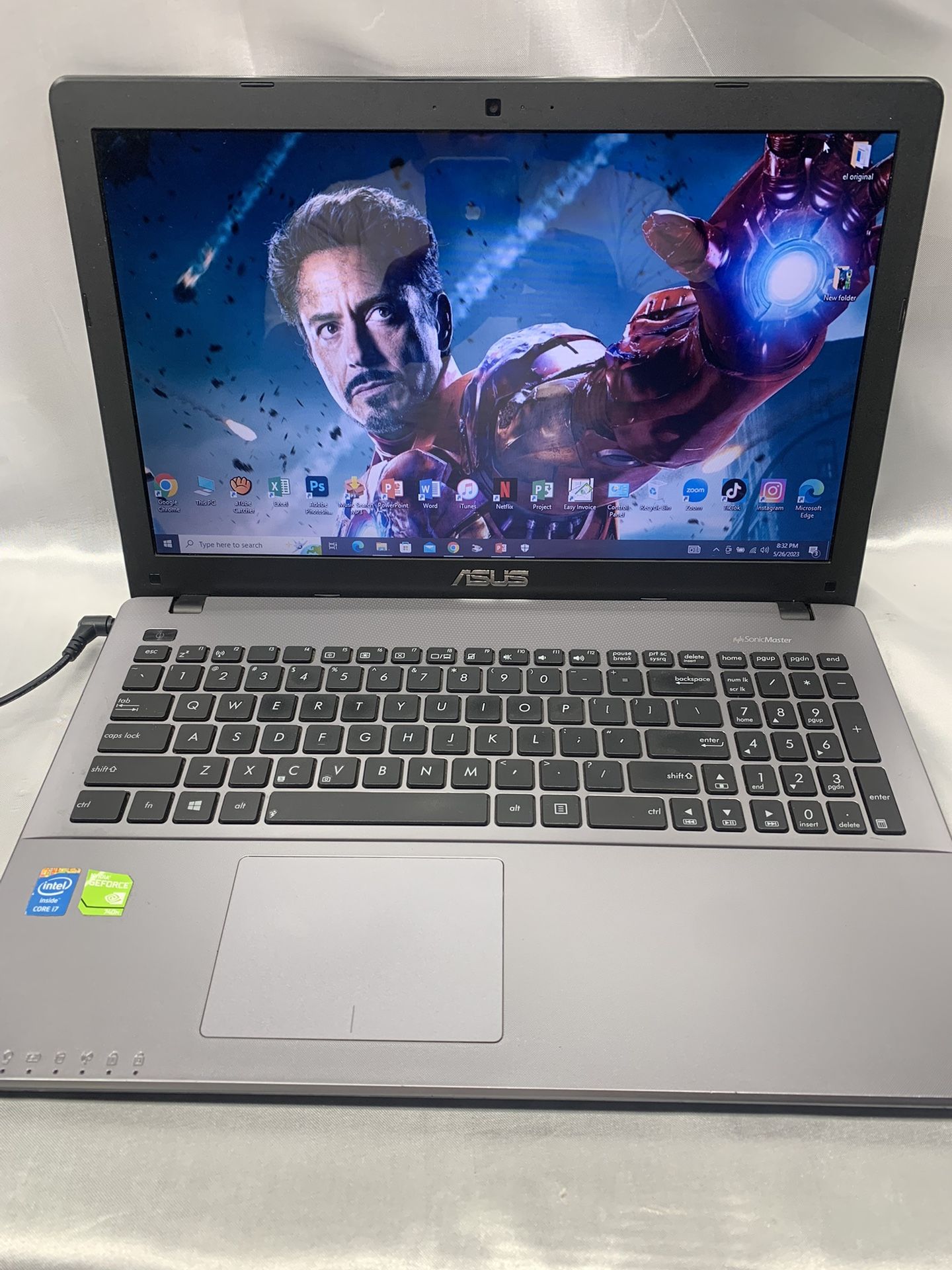 i7…GAMING. ASUS NÓTEBOOK LAPTOP And has VIRTUAL DJ install. Already 8 GENERATION …256 Gb SSD( capacity )…12.00 GB -RAM . SUPER FAST