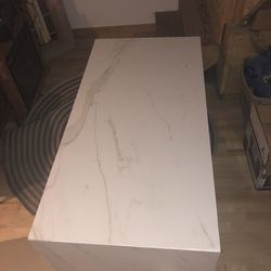 Stunning 30x60 Marble Table W/ 4 epoxy marble octagon side tables