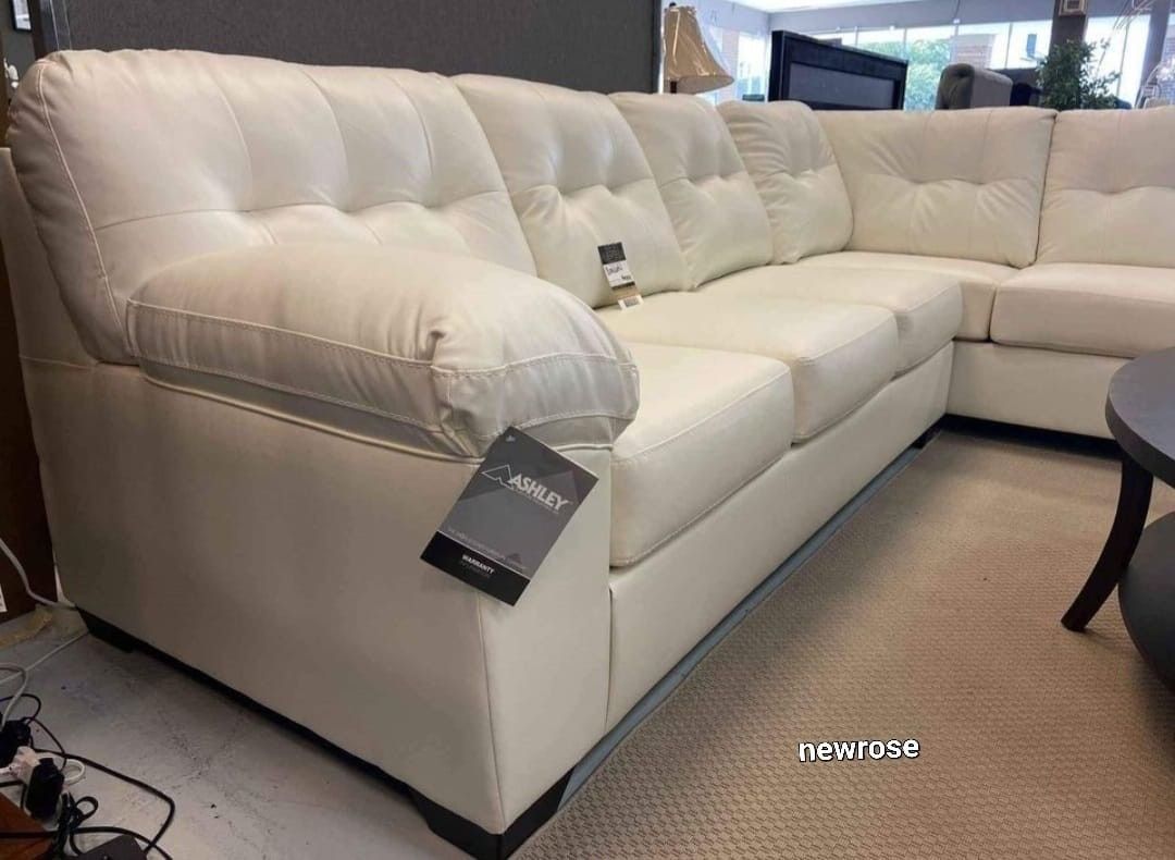 in Stock Available 🍀🍀  
Donlen White RAF Corner Chaise Sectional
