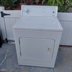 KENMORE LARGE CAPACITY GAS DRYER ⛽️