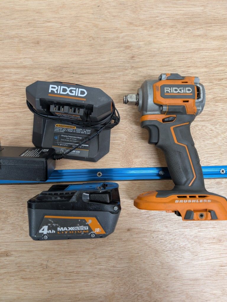 Ridgid 18v Subcompact Brushless 1/2" Impact Wrench & 4AH Battery/Charger USED.