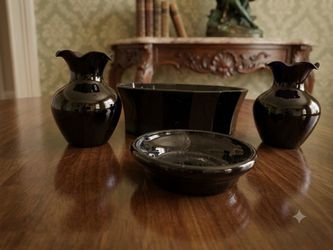 4-Piecess Vintage Black Amethyst Glass Centerpiece Set – Vases & Bowls