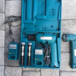 Makita Cordless Drill Set