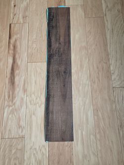 Flooring Stick-On Vinyl Planks. 25 Available.