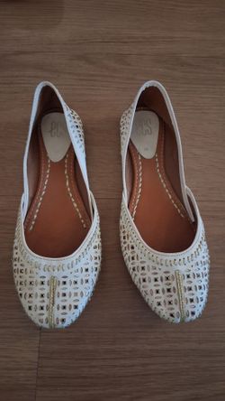 ECS White Laser-Cut Ballet Flats