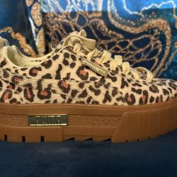Women’s Puma Platform Sneakers