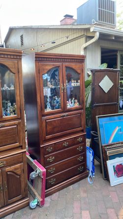 Display Cabinet