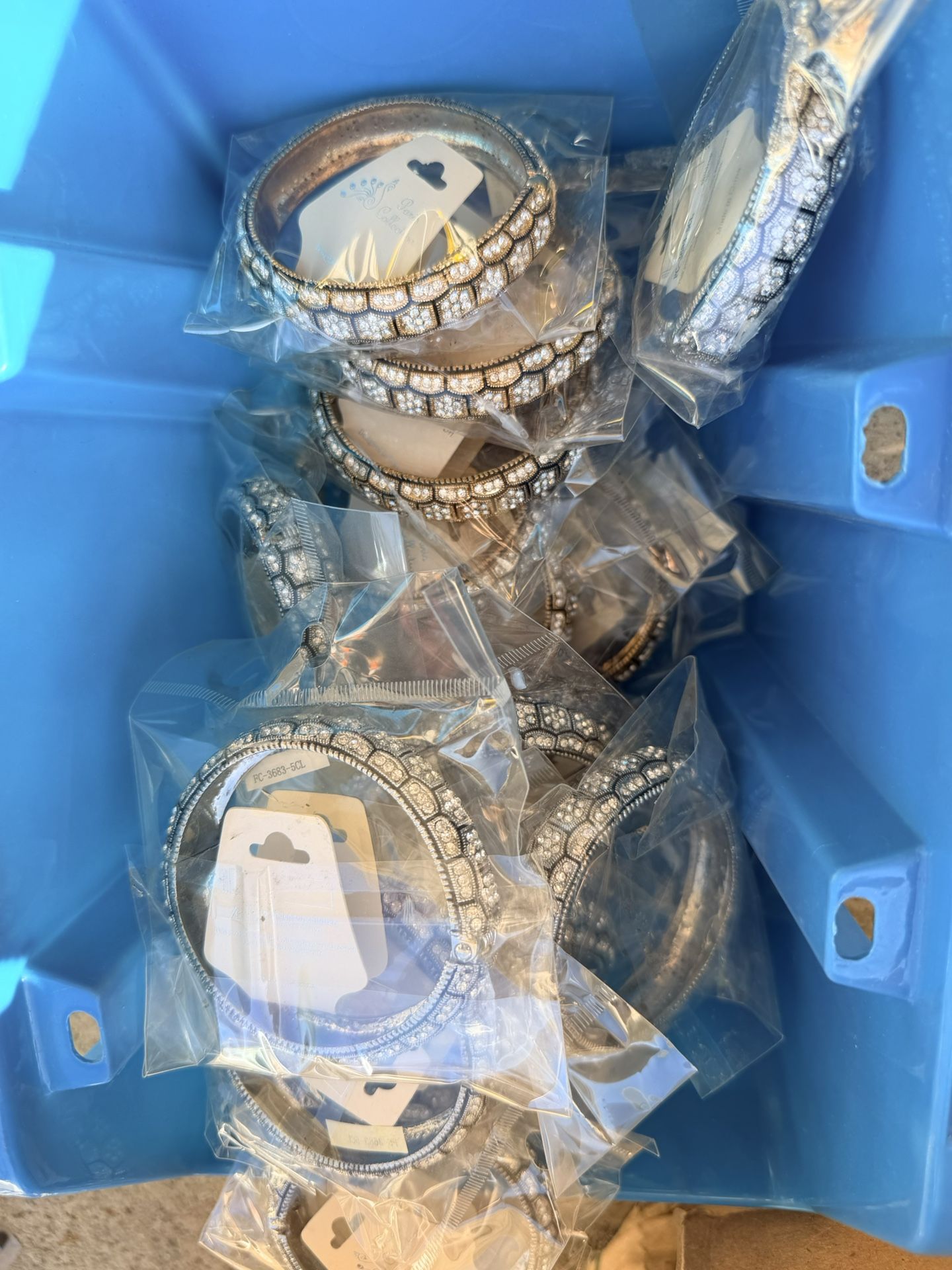 New Fashion bangles/bracelets($20 bundles only)