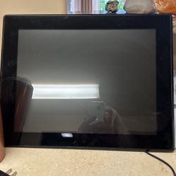 Micca digital photo frame $18