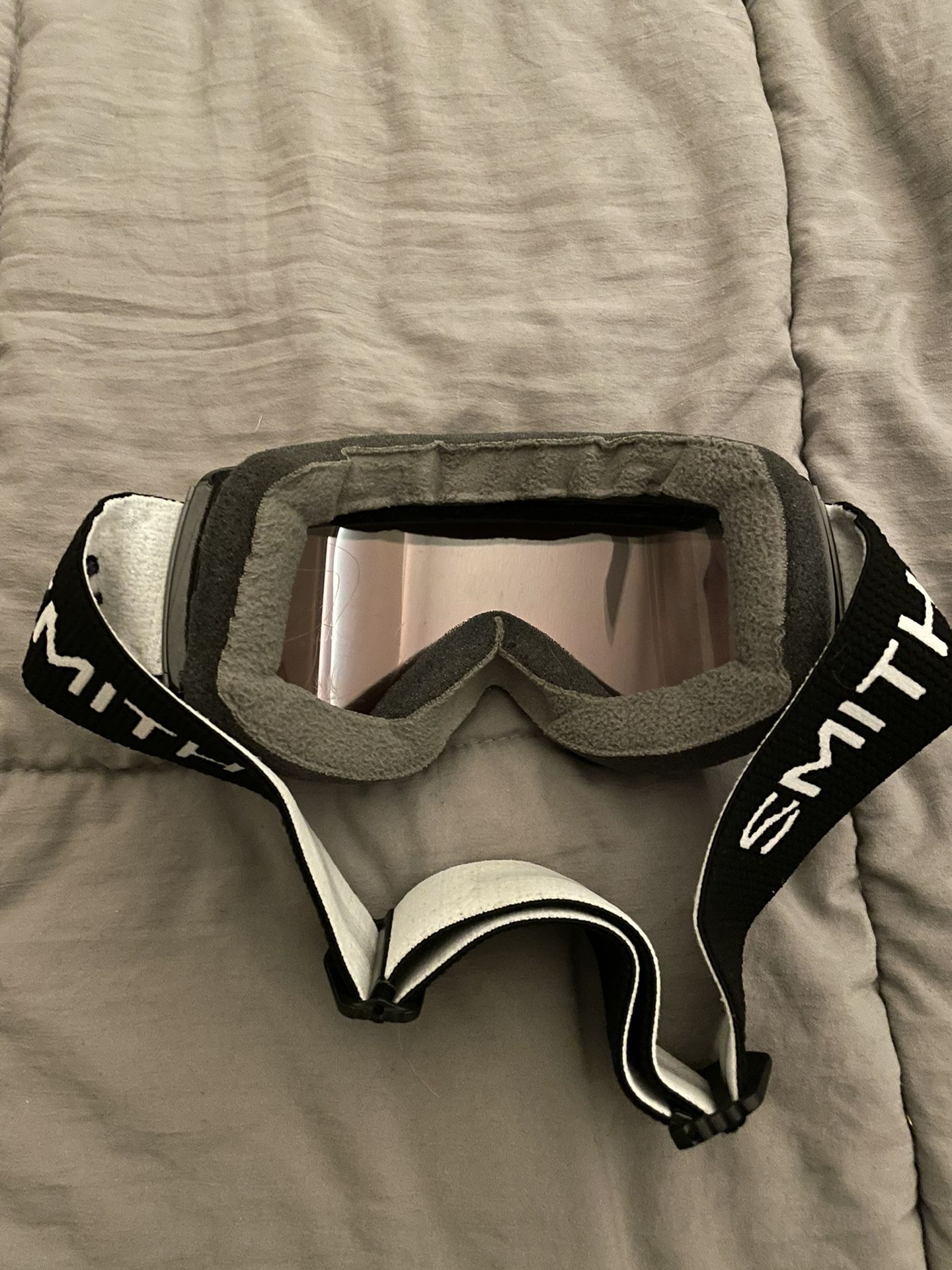 Smith ski/snowboard goggles 