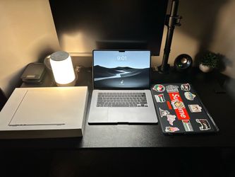 MacBook Air 15-inch M2