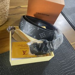 A Louis Vuitton Belt
