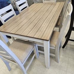 🔥 DINING ROOM DEAL ALERT! 🔥