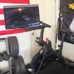 Peloton Plus 