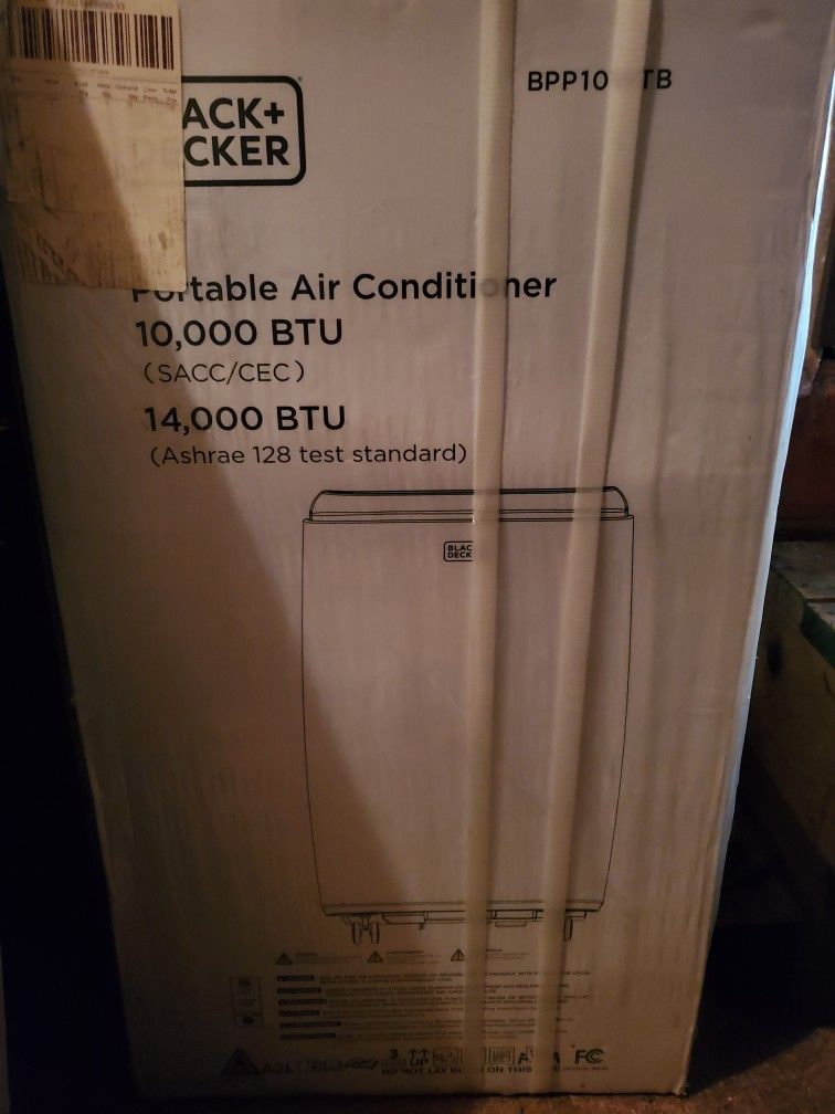 New BLACK &DECKER AC 1400btu( still in package)