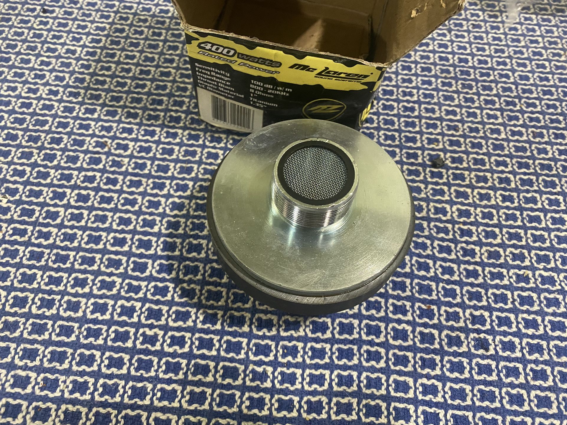 New Mc Laren Driver Horn Twist On Style ( 1 Available)