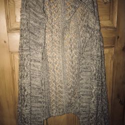 Vintage Knit Tan Shawl  New  Size l