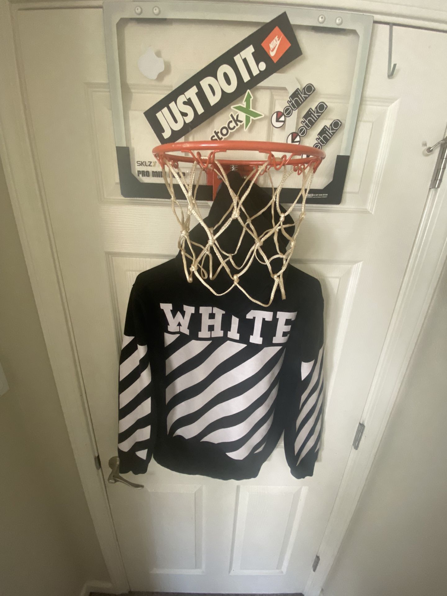OFF-WHITE c/o VIRGIL ABLOH Classic Stripe Hoodie