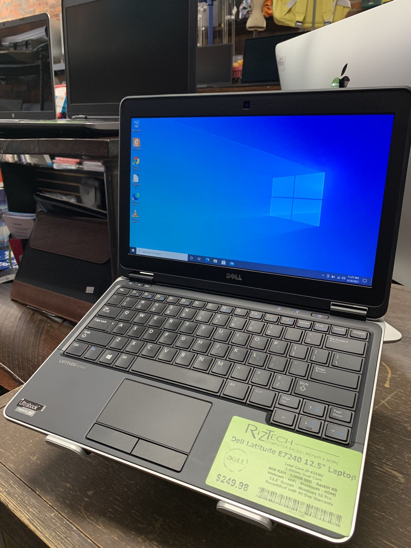 Dell Latitude E7240 Laptop i5 8GB RAM 128GB SSD W10Pro Webcam WiFi Bluetooth HDMI Backlit Keyboard