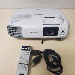 Epson PowerLite 99W H578A WXGA 3000 Lumens HDMI Projector TESTED / With Remote and Power Cable