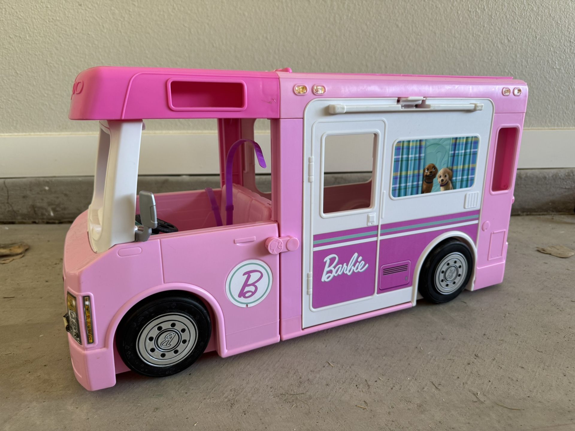 Barbie Dream Camper