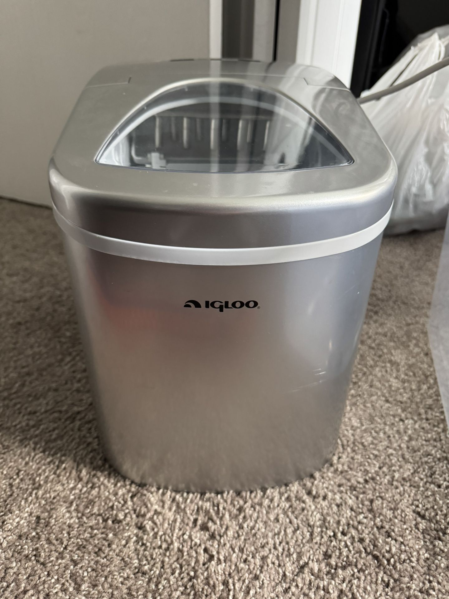 Ice Maker