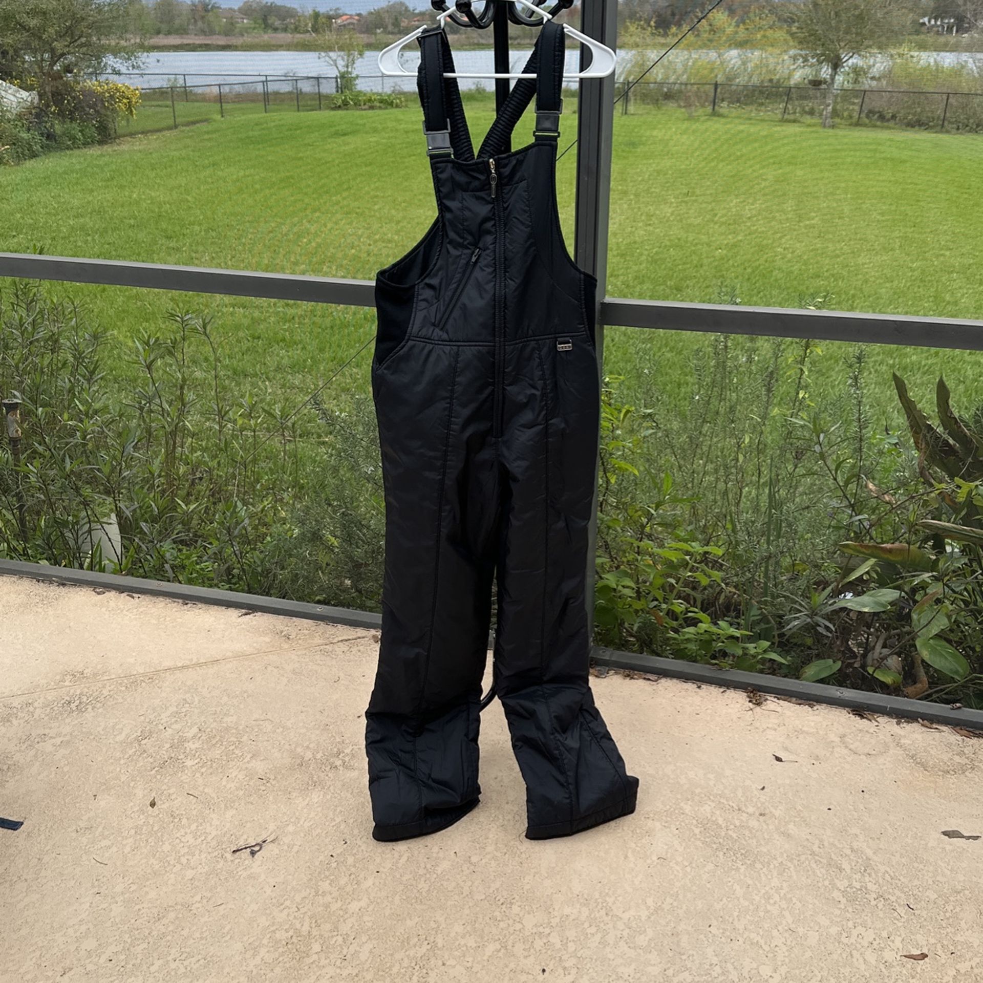 Men’s Black Large Ossi Skiwear Snow Pants / Overalls/ Bib