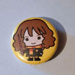 Harry Potter Chibi Hermione Character Yellow Collectible Pinback Lapel Pin A-1