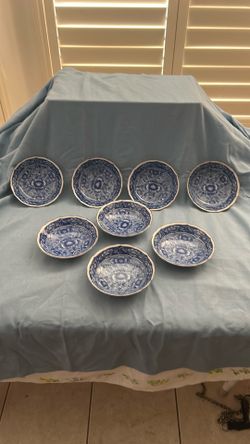 Eight Takahashi style cobalt blue bowls