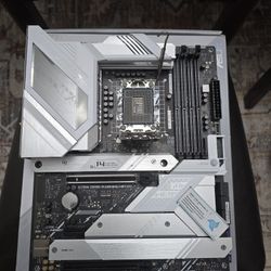 ASUS ROG STRIX Z690-A GAMING WIFI D4 LGA1700 MOTHERBOARD