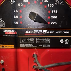 Lincoln Electric AC 225 ARC Welder
