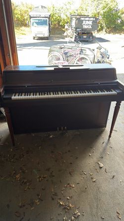 Upright Console Piano Dark Wood