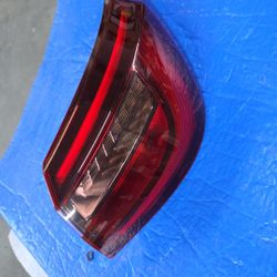 2018-2023 INFINITI Q50 RIGHT PASSENGER SIDE TAILLIGHT OEM LED