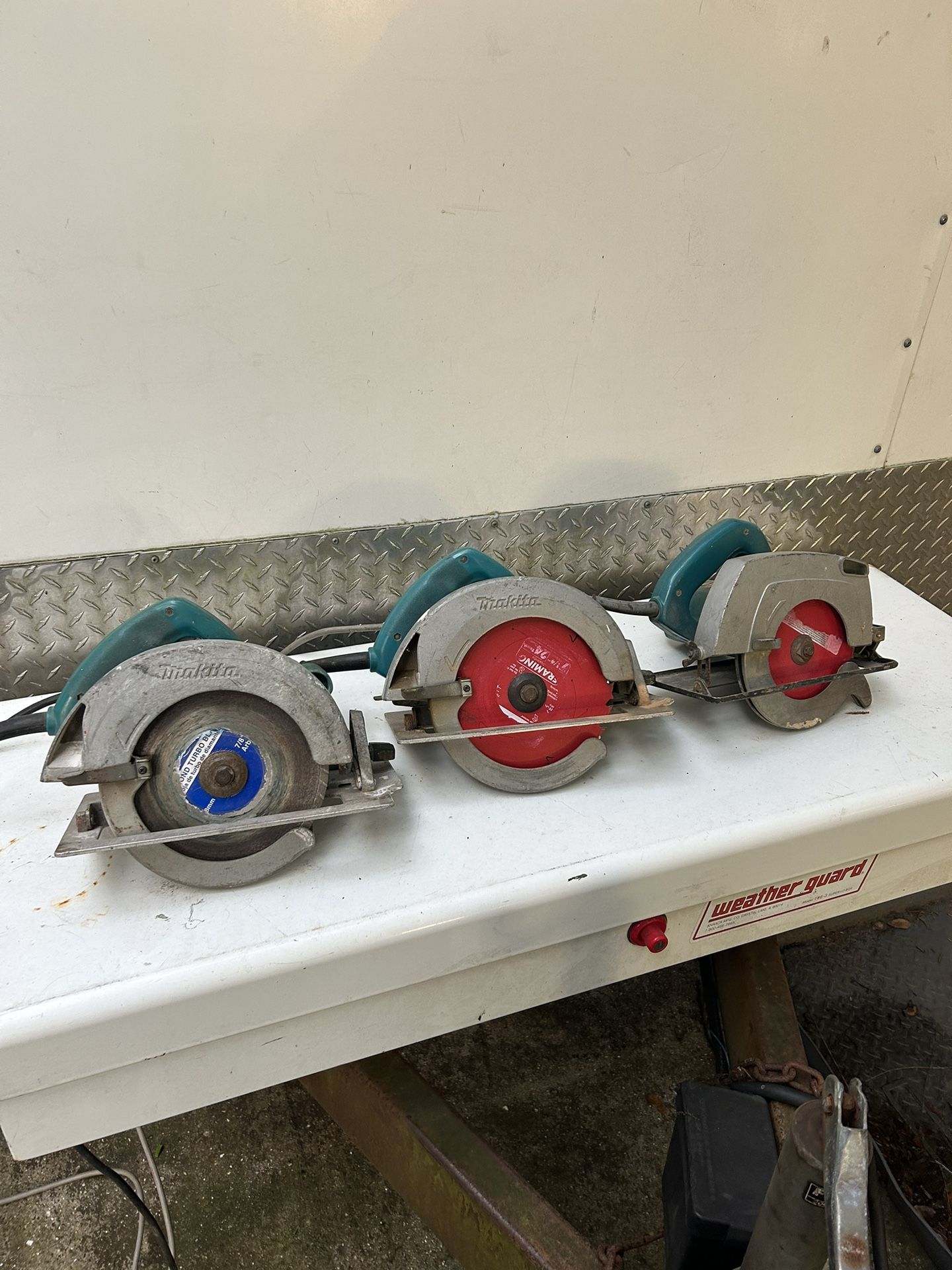 Skil saw