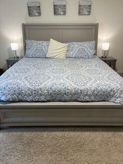 Gray Bed Frame King size  with Headboard & Footboard – Good Condition