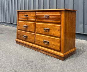 Solid Wood 6 Drawers Dresser