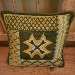 Needlepoint Pillow...Vintage 
