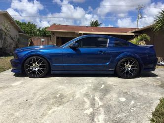 Ford Mustang gt cambio por camioneta de petróleo