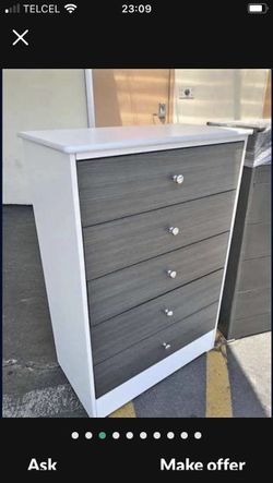 5 Drawer Dresser / Cómoda 5 Cajones