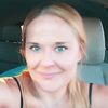 Kelli Lang