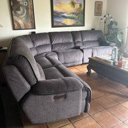 Large Sectional With 3 Electric Recliners 